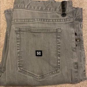 Grey kslim jeans